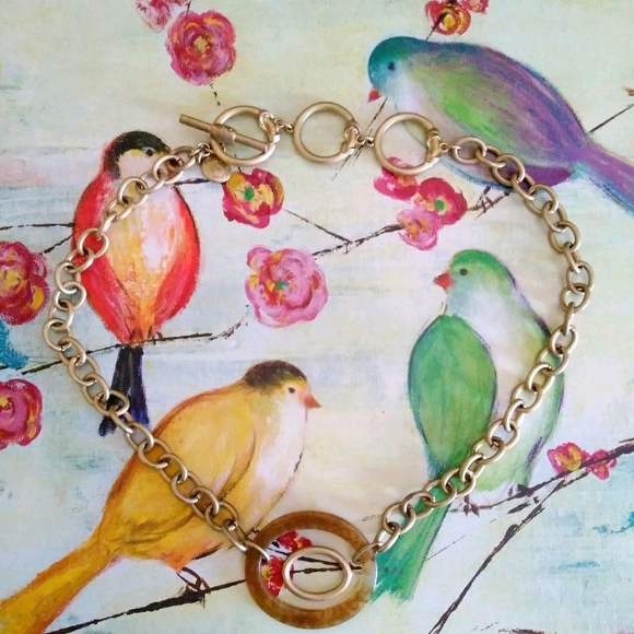 JNY Link Style Resin Necklace - Picture 2 of 9